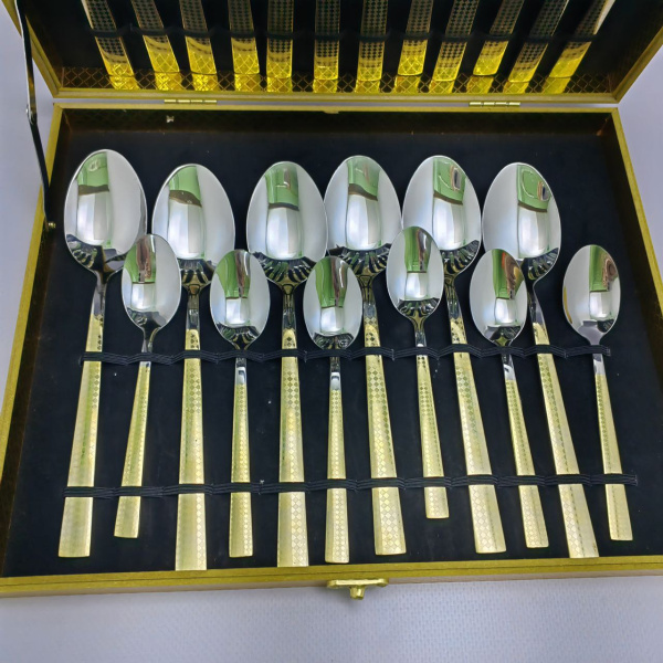 Набор столовых предметов «Изысканный вкус» из нержавеющей стали с напылением на 6 персон в подарочном кейсе (24 предмета)